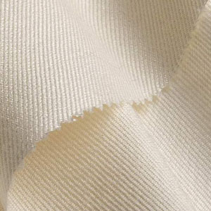 Uni oder bedruckt, Gabardines und K�per aus Naturfasern von robust bis fein.