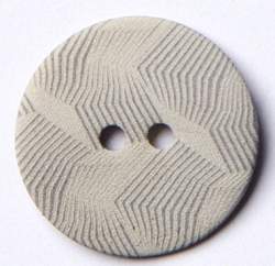 Perlmutt gek�mmt beige 18mm, Perlmutt-Knopf, grau, Ein feine...